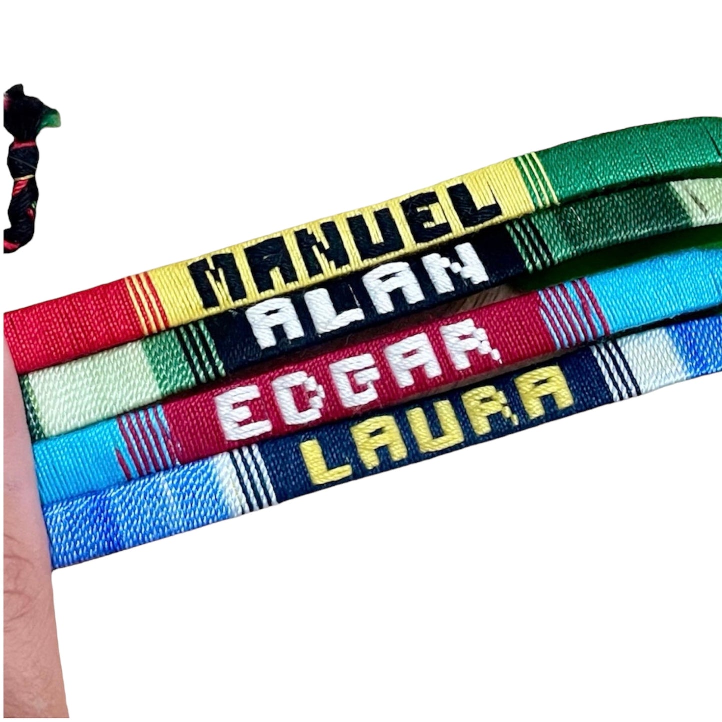 Pulseras personalizadas a hilo